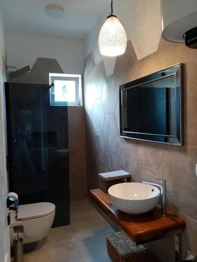 Luxury Apartment Tamaris By The Sea Nin